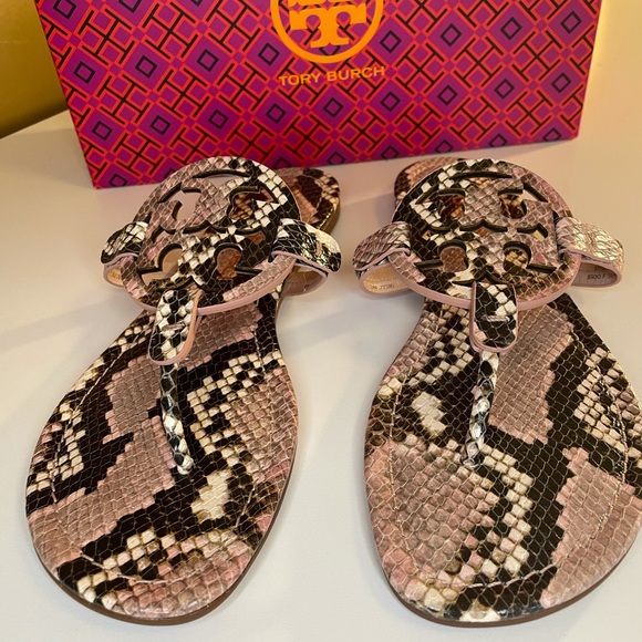 Tory Burch Miller box say 9 but run small - Picture 5 of 7